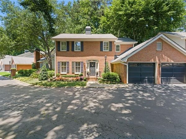 20 Pointe Terrace SE, Atlanta, GA 30339
