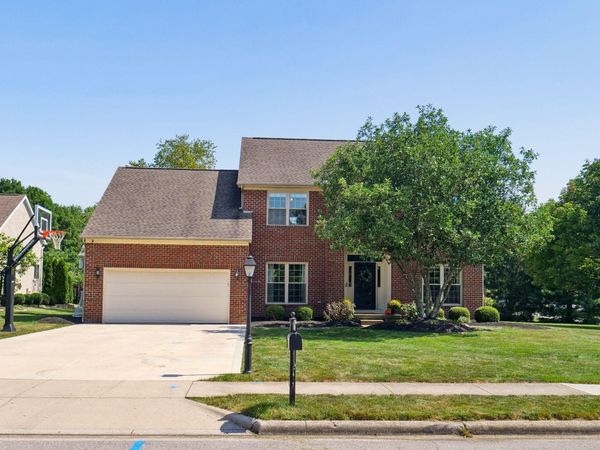 512 Ely Court N, Powell, OH 43065