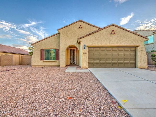 17517 W PINNACLE VISTA Drive, Surprise, AZ 85387