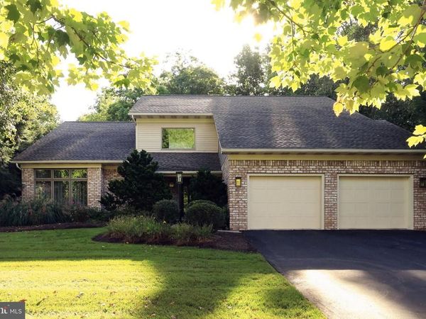 1426 RIDGE MASTER DRIVE, STATE COLLEGE, PA 16803