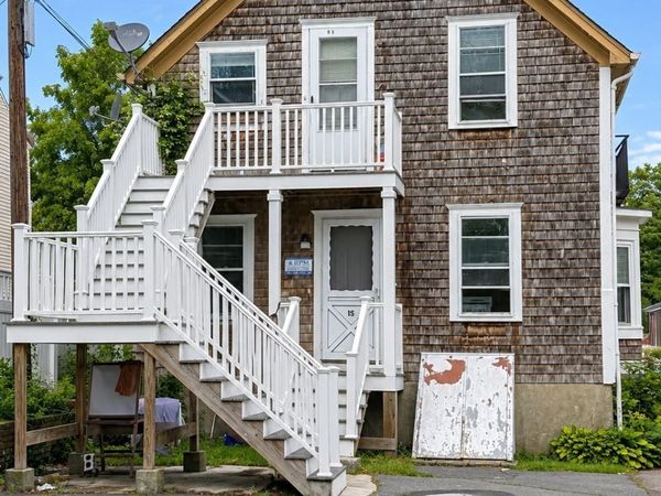 26 Sycamore St, Unit 2S, New Bedford, MA 02740