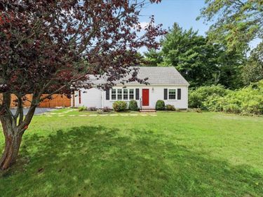 403 Country Way, Scituate, MA 02066