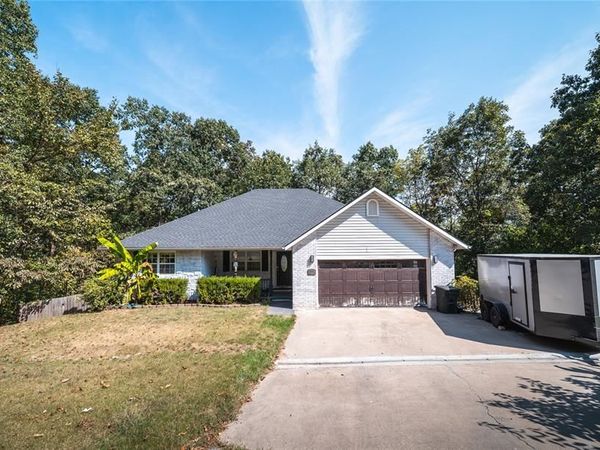 19300 Lackey Lane, Waynesville, MO 65583