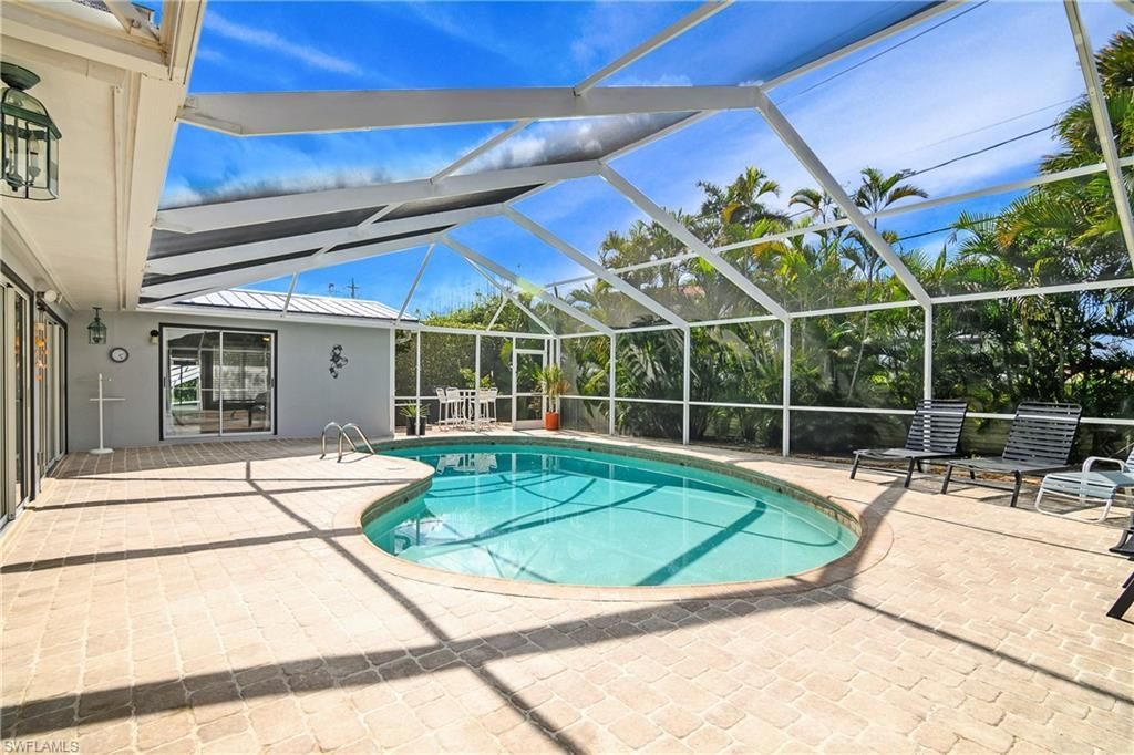 1072 Wisconsin Dr, Naples, FL 34103 Photo