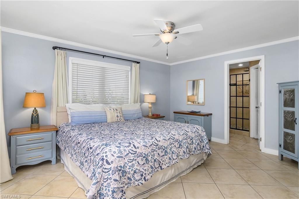 1072 Wisconsin Dr, Naples, FL 34103 Photo