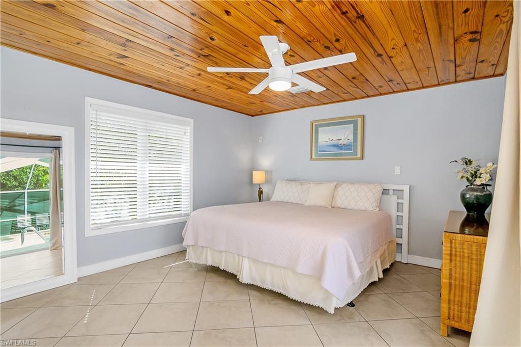 1072 Wisconsin Dr, Naples, FL 34103 Photo
