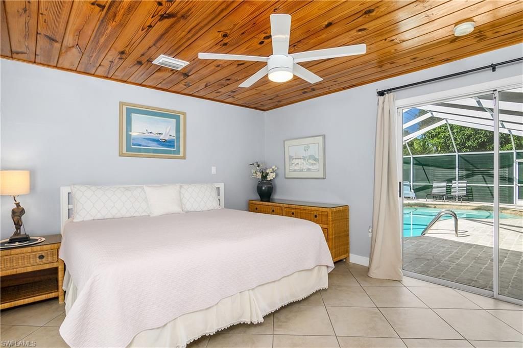 1072 Wisconsin Dr, Naples, FL 34103 Photo