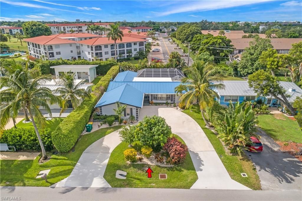 1072 Wisconsin Dr, Naples, FL 34103 Photo