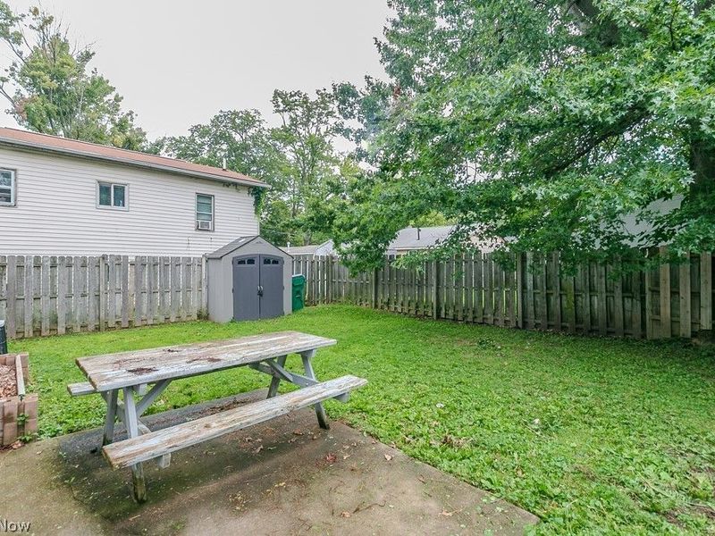 904 Hardy Road, Painesville Township, OH 44077 Photo 23