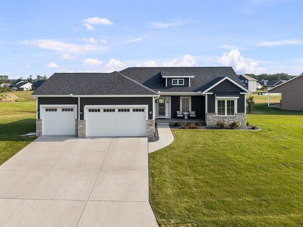 493 MASON Drive , Riverdale, IA 52722