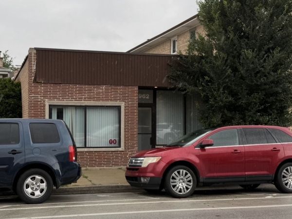 5962 N Elston Avenue, Chicago, IL 60646