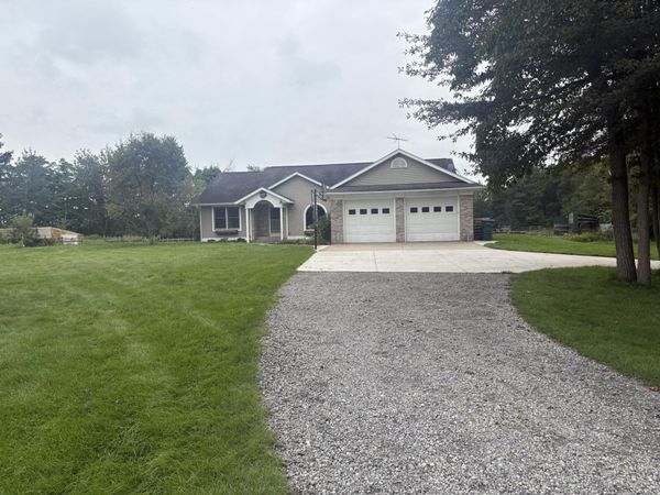 18635 112th Avenue, Nunica, MI 49448