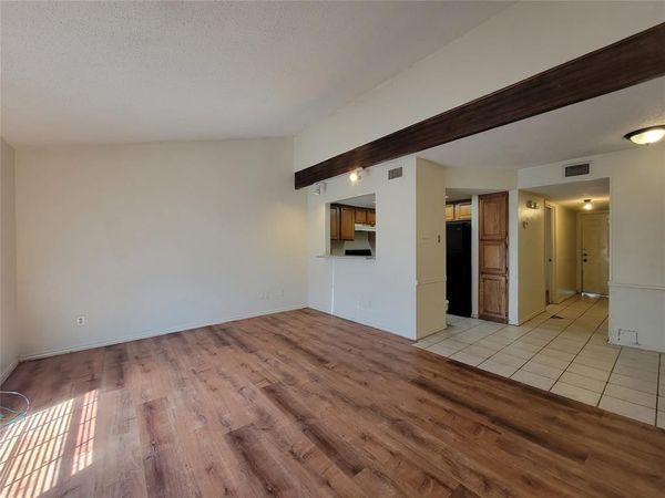 1324 Bluffview Drive, Unit B, Seagoville, TX 75159