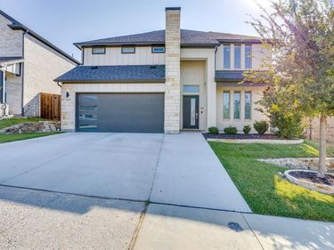 5577 Summit Creek Road, Fort Worth, TX 76126