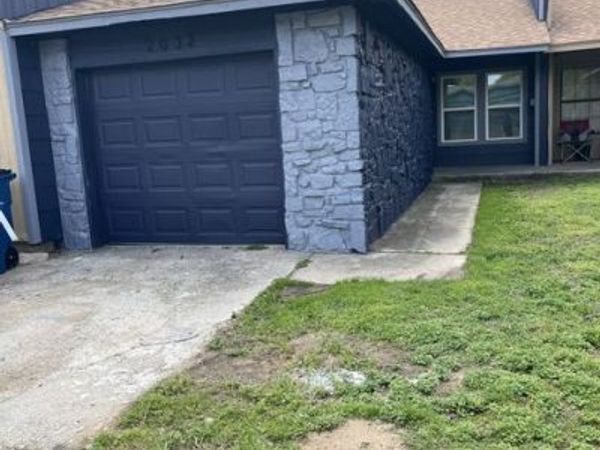 2032 S Phoenix Avenue , Tulsa, OK 74107