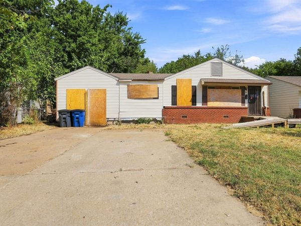 33 E 49th Place N, Tulsa, OK 74126
