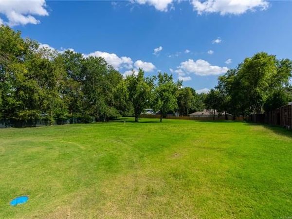 2602 E 16th Street , Tulsa, OK 74104