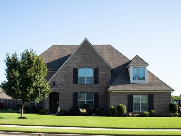 8418 Laura Lennon Pass Drive, Olive Branch, MS 38654