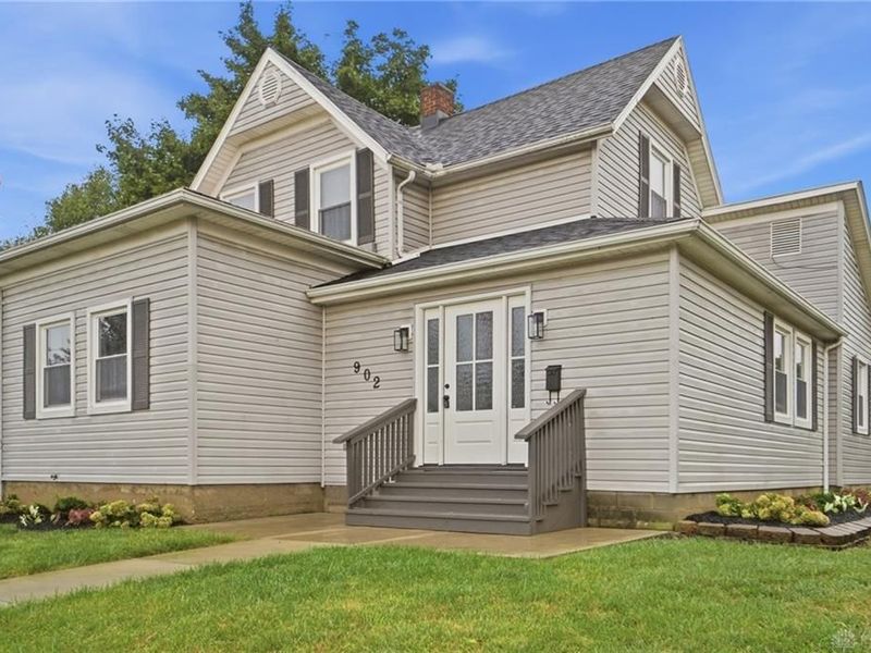 902 S Mulberry Street, Troy, OH 45373 Photo 1