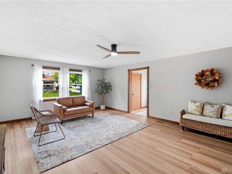 902 S Mulberry Street, Troy, OH 45373 Photo 8