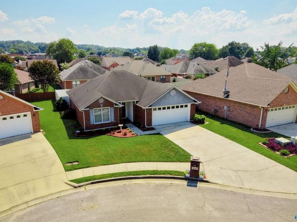 3005 Concord Lane SW, Decatur, AL 35603