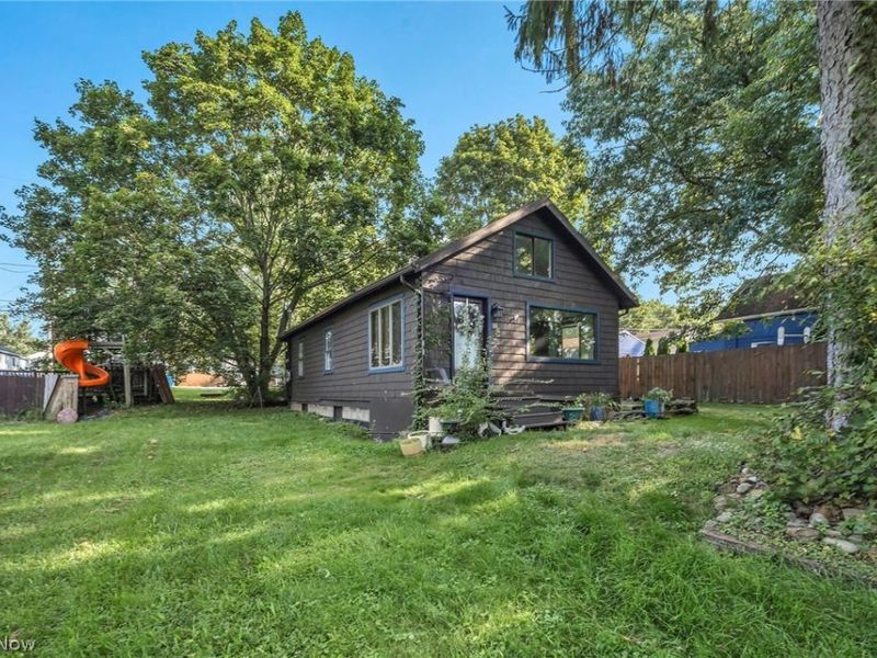 101 Radnor Avenue, Coventry, OH 44319 Photo 8