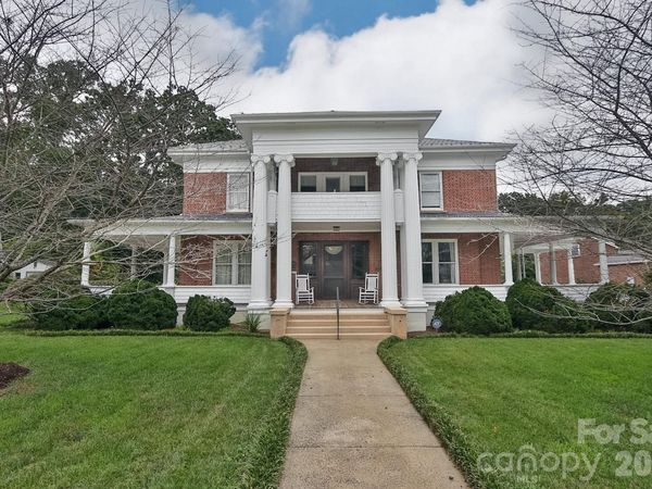 418 W Main Street, Elkin, NC 28621
