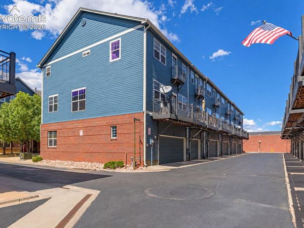 848 Wahsatch Ridge Point, Colorado Springs, CO 80903