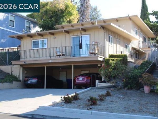 527 Vaqueros Ave, Rodeo, CA 94572