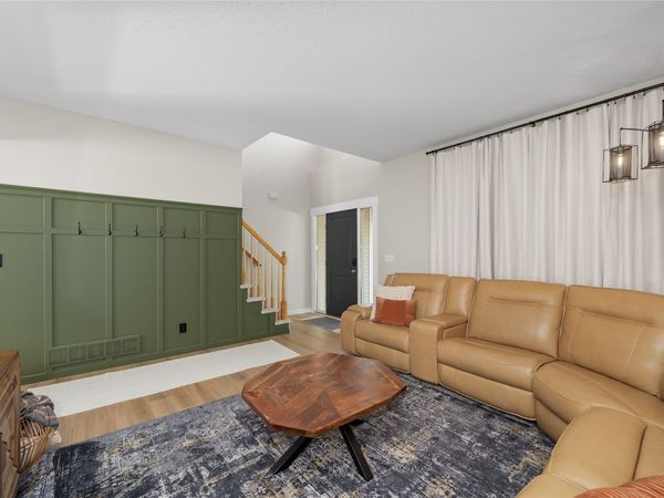 605 SE Meadowlark Lane, Waukee, IA 50263