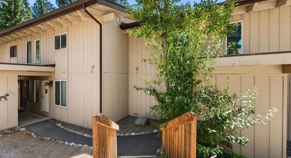 321 Ski Way, Unit 241, Incline Village, NV 89451 Photo