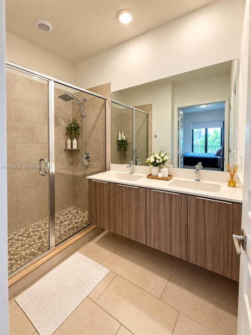 4915 NW 83rd Path, Unit 4915, Doral, FL 33166 Photo