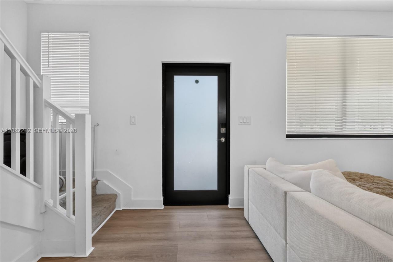 4915 NW 83rd Path , Unit 4915, Doral, FL 33166 Photo