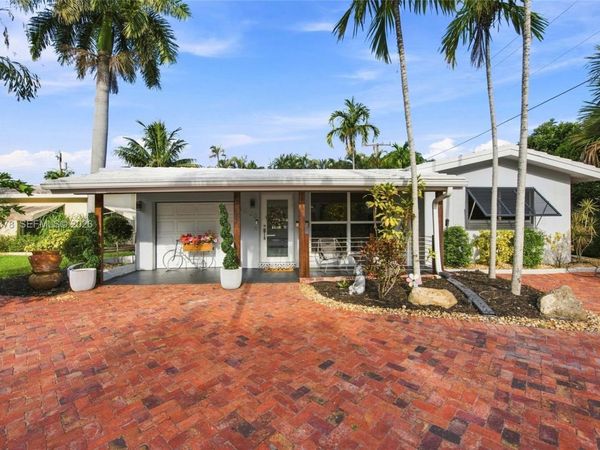 4620 NE 5th Ave , Oakland Park, FL 33334