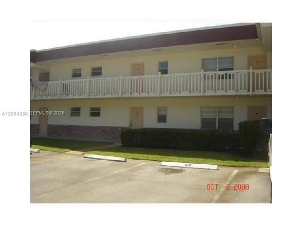 4163 SW 67th Ave, Unit 111C, Davie, FL 33314