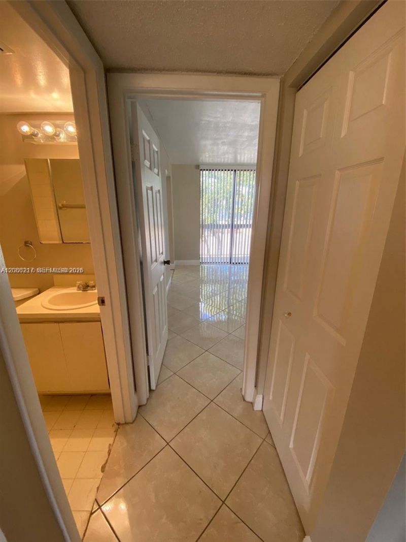 12241 SW 16th Ter, Unit K105, Miami, FL 33175 Photo