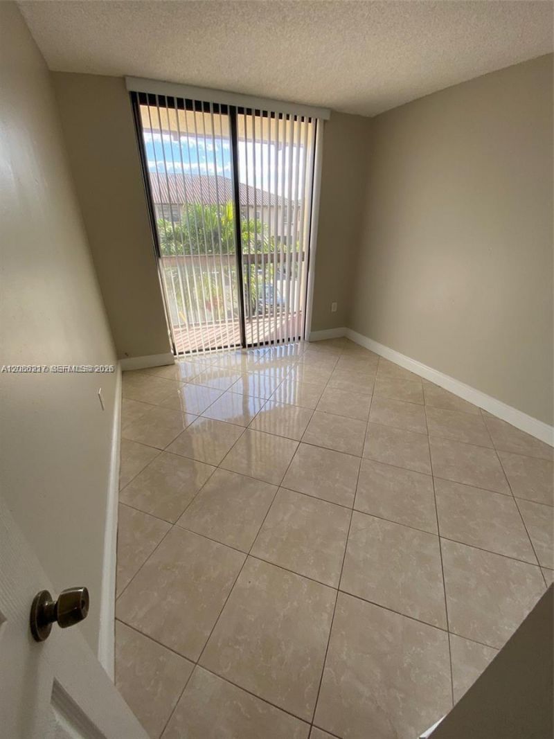12241 SW 16th Ter, Unit K105, Miami, FL 33175 Photo