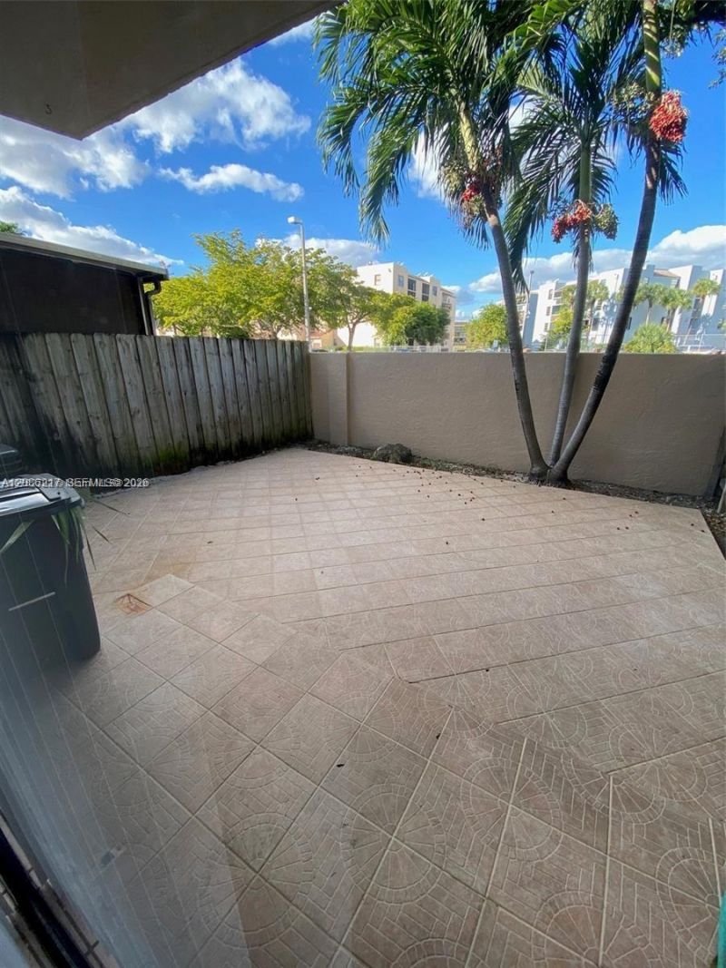 12241 SW 16th Ter, Unit K105, Miami, FL 33175 Photo