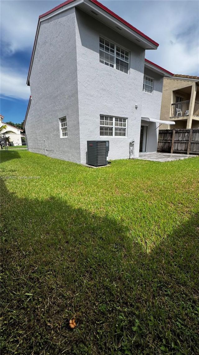 885 SE 13th Rd, Homestead, FL 33035 Photo