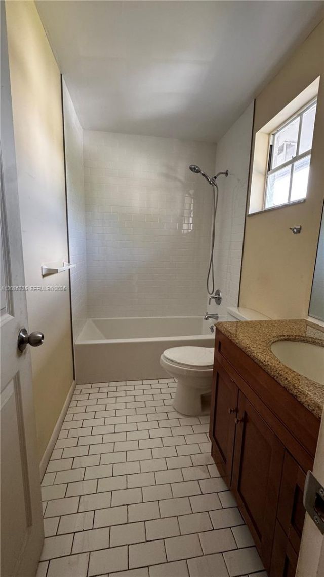 885 SE 13th Rd, Homestead, FL 33035 Photo
