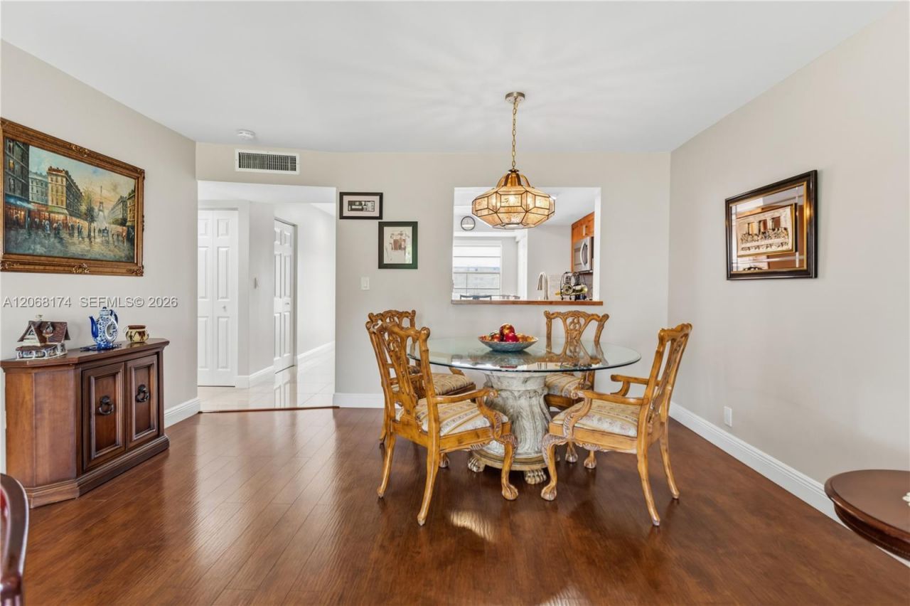 7688 NW 18 St, Unit 202, Margate, FL 33063 Photo