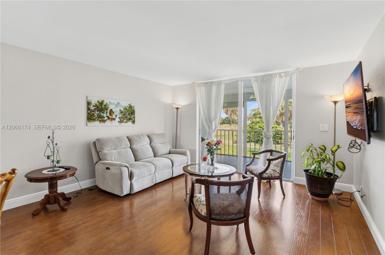 7688 NW 18 St, Unit 202, Margate, FL 33063 Photo