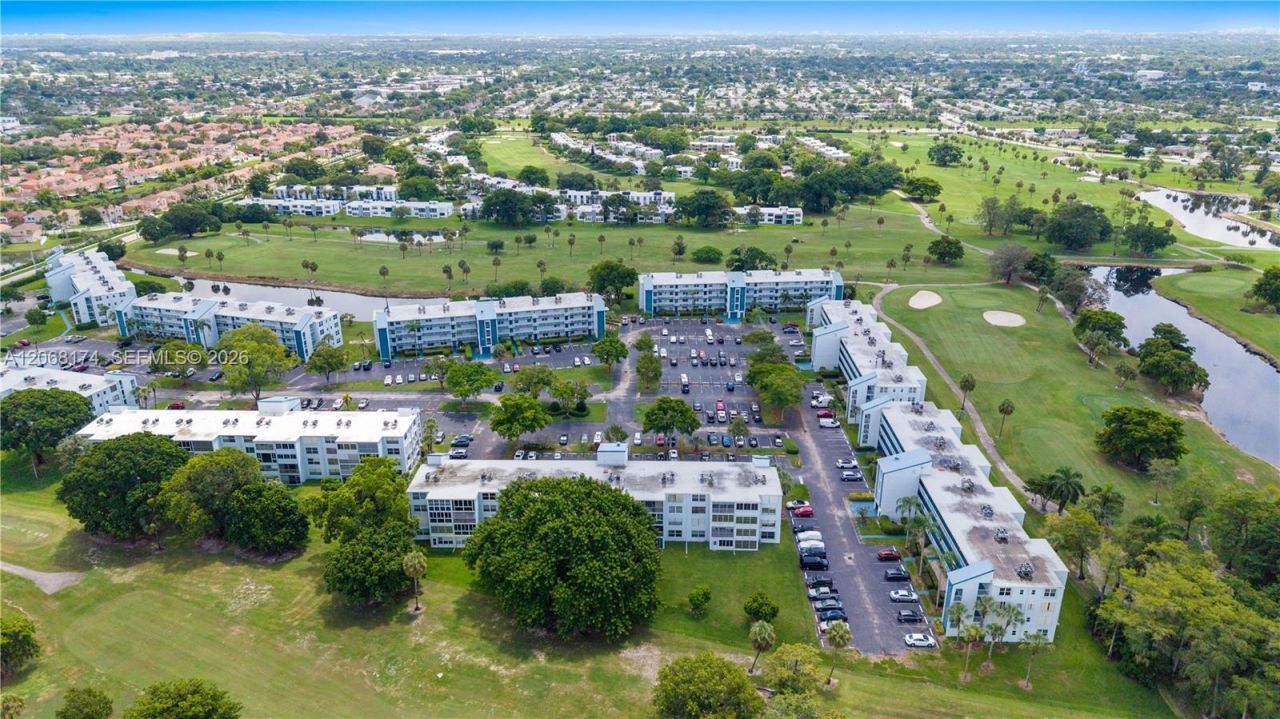 7688 NW 18 St, Unit 202, Margate, FL 33063 Photo