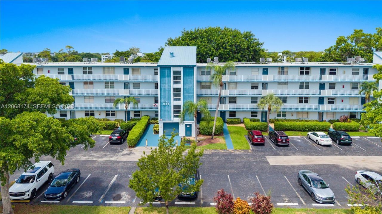 7688 NW 18 St, Unit 202, Margate, FL 33063 Photo
