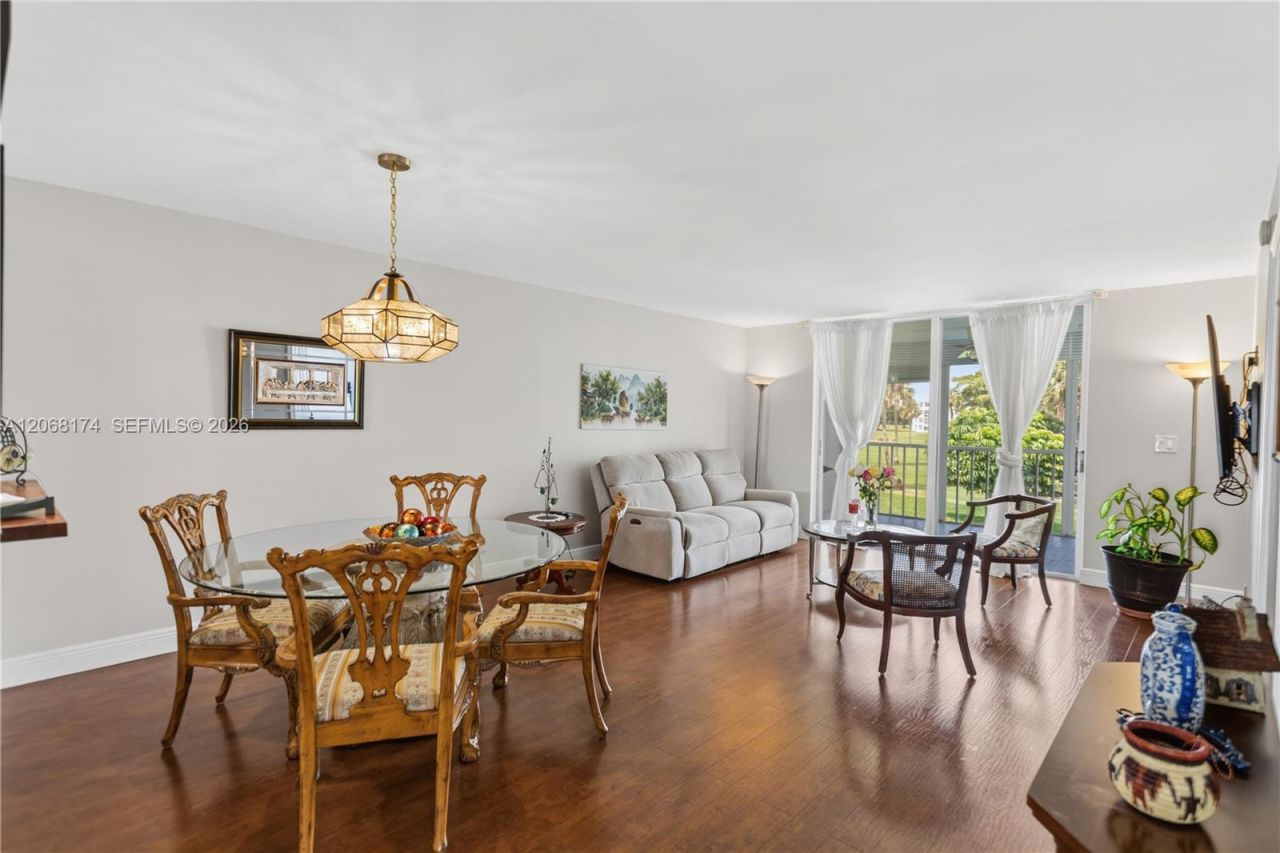 7688 NW 18 St, Unit 202, Margate, FL 33063 Photo