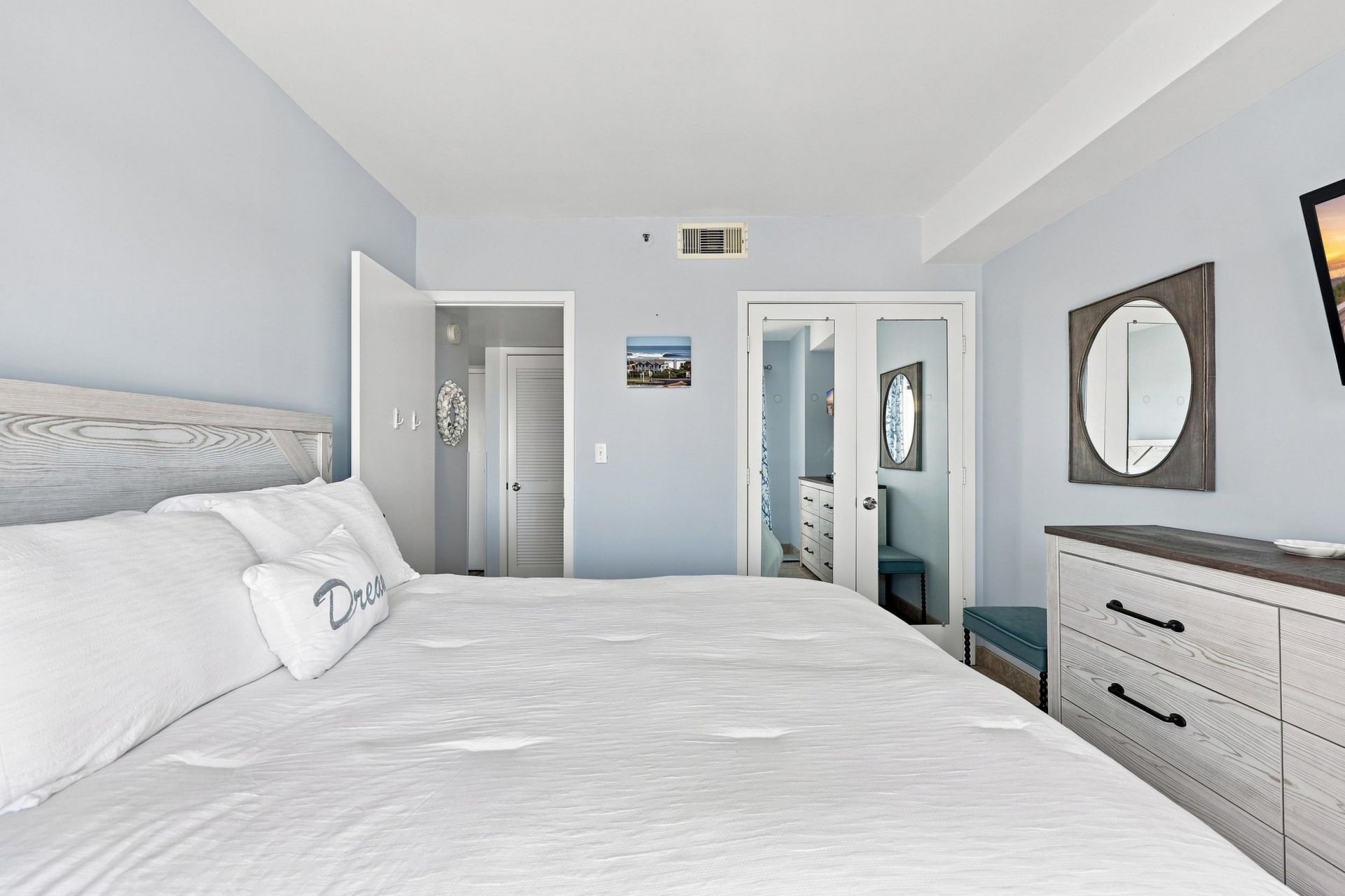 1605 S Ocean Blvd. Photo 13