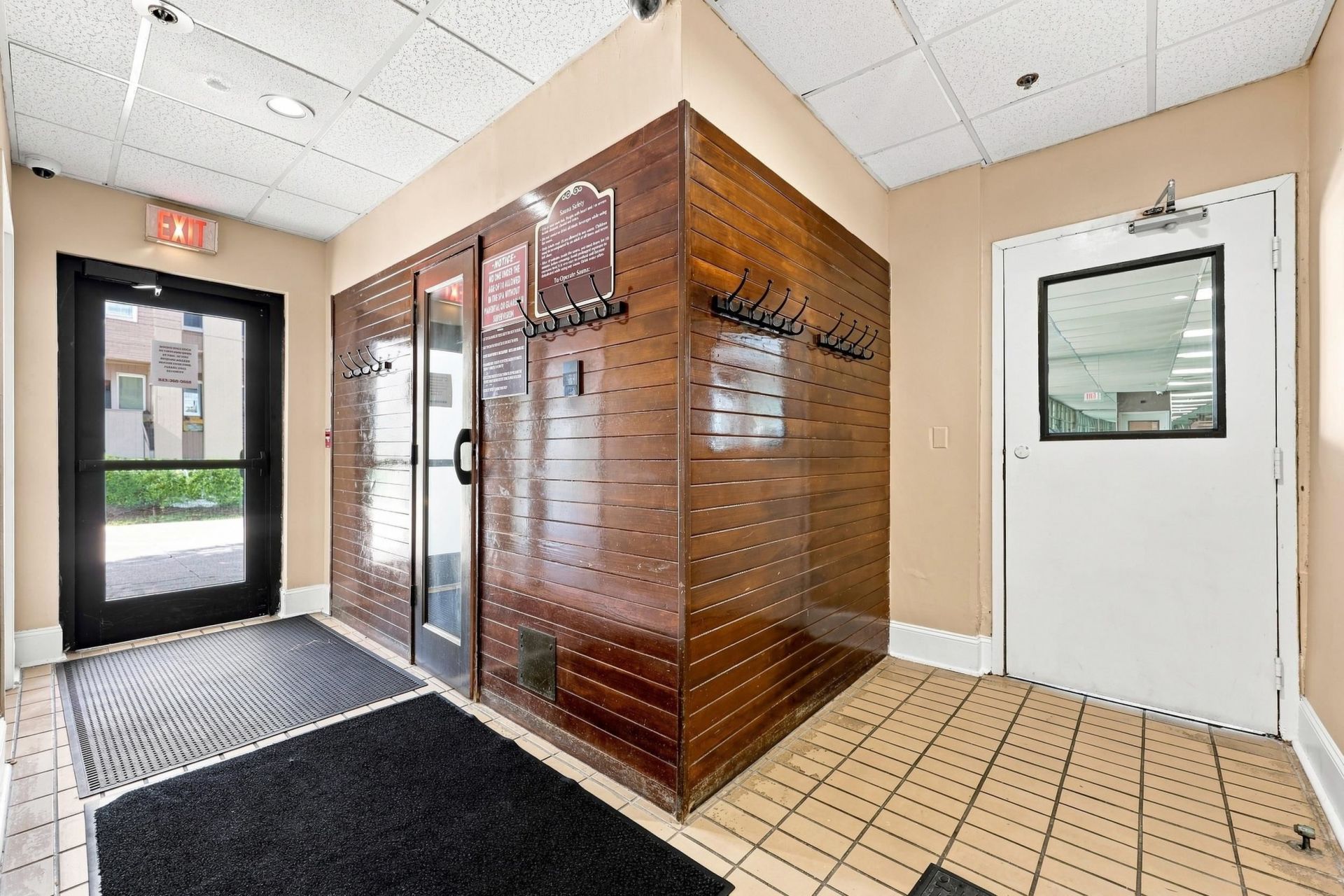 1605 S Ocean Blvd. Photo 25