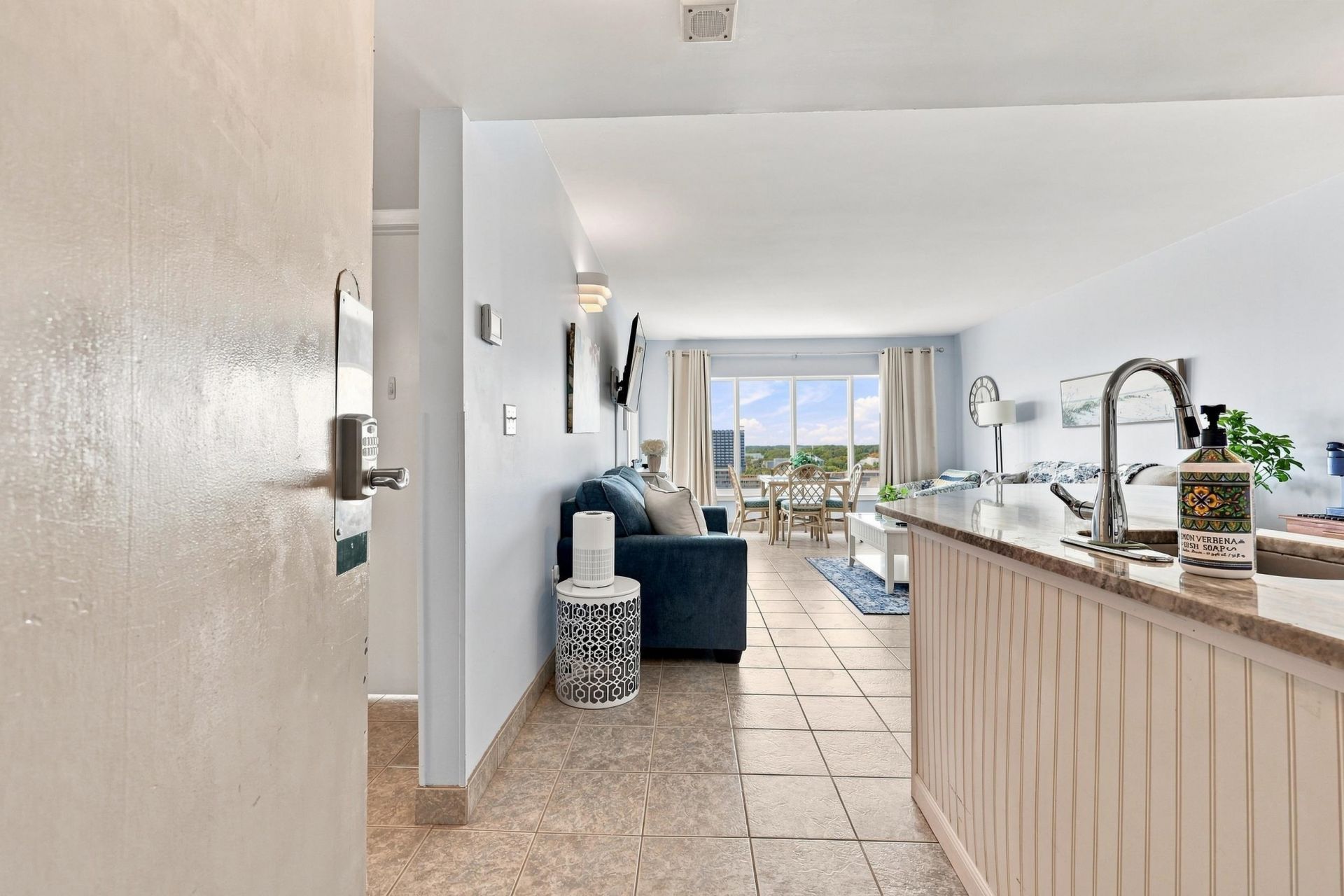 1605 S Ocean Blvd. Photo 8