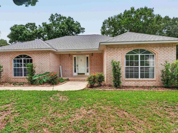 5605 Richmond Ct, Pace, FL 32571