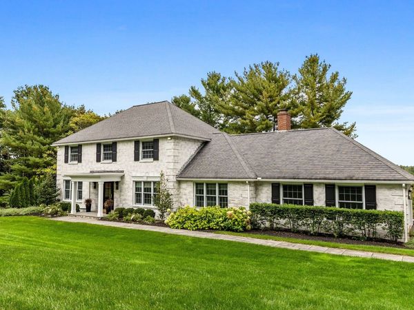 35 Smithshire Estates, Andover, MA 01810